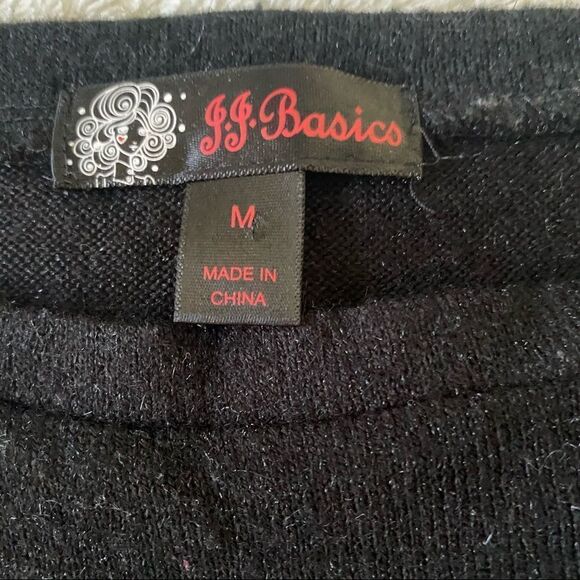 jj Basic Black Knit sweater with pleather sleeves size medium high low … - Picture 3 of 7